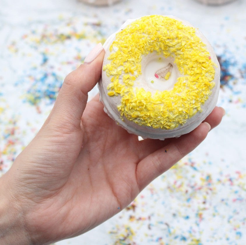 Doughnut bath bombs